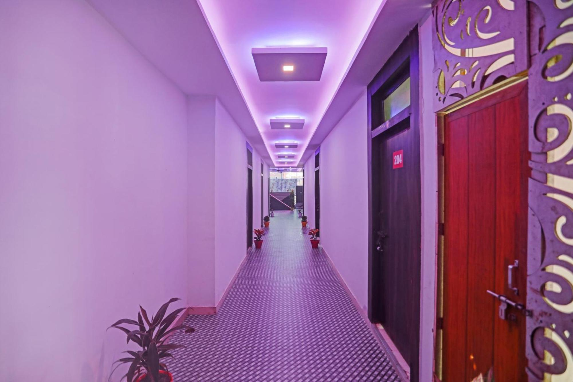 Hotel O Shri Nanadan Palace Kanpur Exterior foto